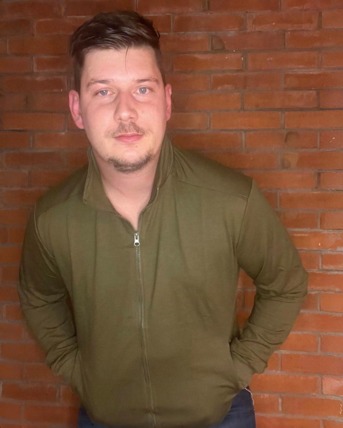 Cardigan "Mauro" Dunkelolive